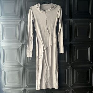 Hooded dress 
